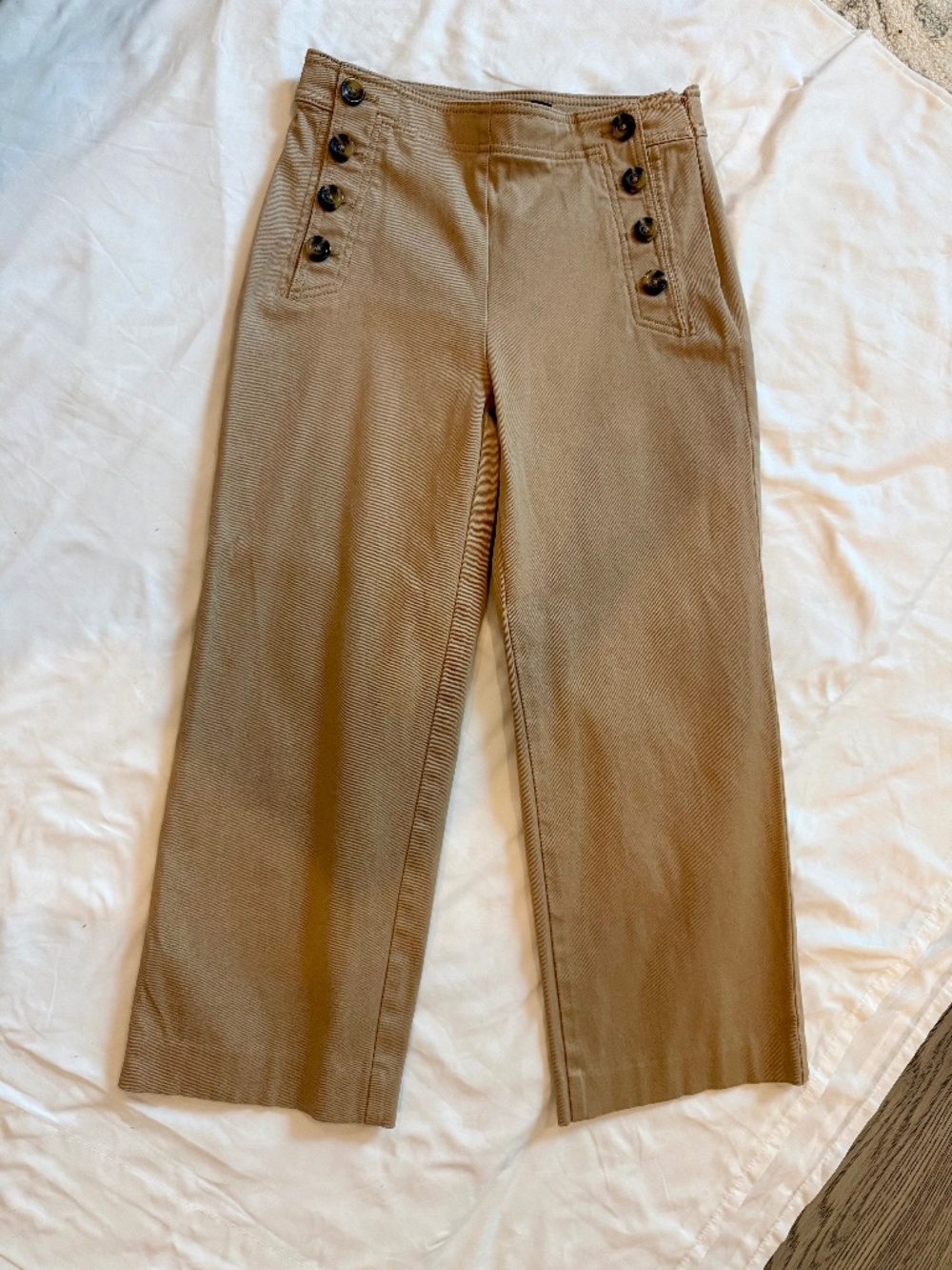 Ann Taylor Cropped Wide Leg Pants | Tan/Khaki | Size 0P